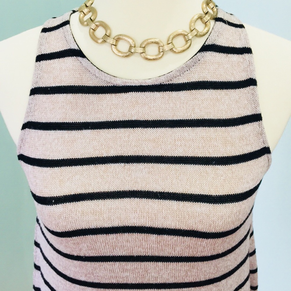 Old Navy • Striped Shell - Picture 5 of 7